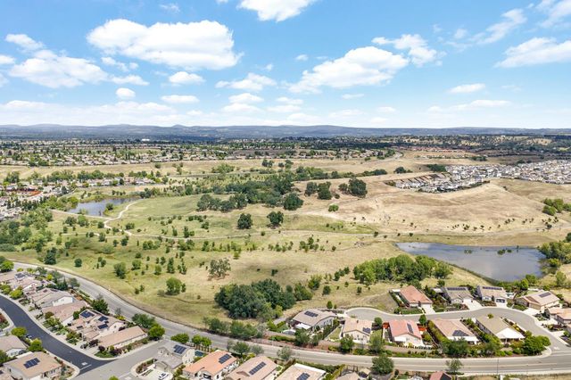 2305 Beamreach Ct, Lincoln, CA 95648