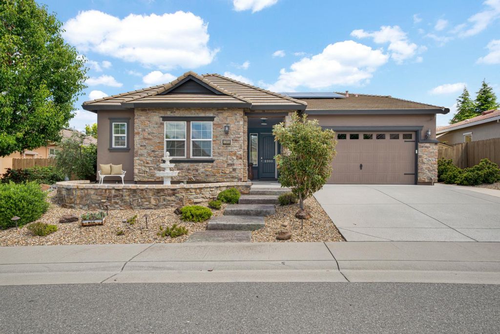 2305 Beamreach Ct, Lincoln, CA 95648