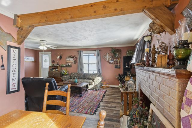 103 Mitchell Street, Greenfield, MO 65661