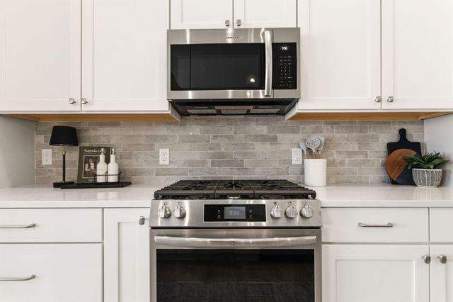 11909 Smithfield Drive, Holland Twp, MI 49424