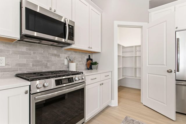 11909 Smithfield Drive, Holland Twp, MI 49424