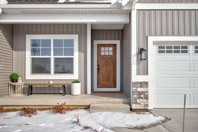 11909 Smithfield Drive, Holland Twp, MI 49424