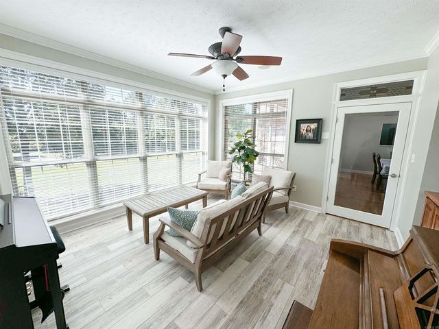 102 Gold Rush Drive, Searcy, AR 72143