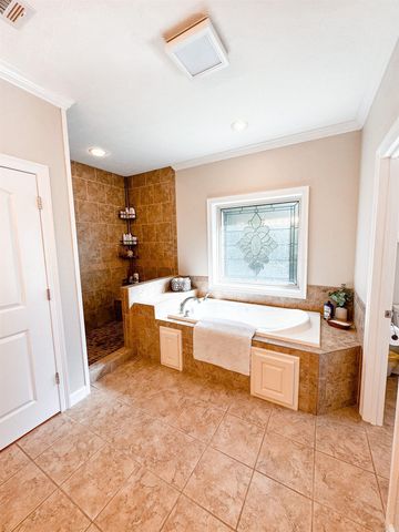 102 Gold Rush Drive, Searcy, AR 72143