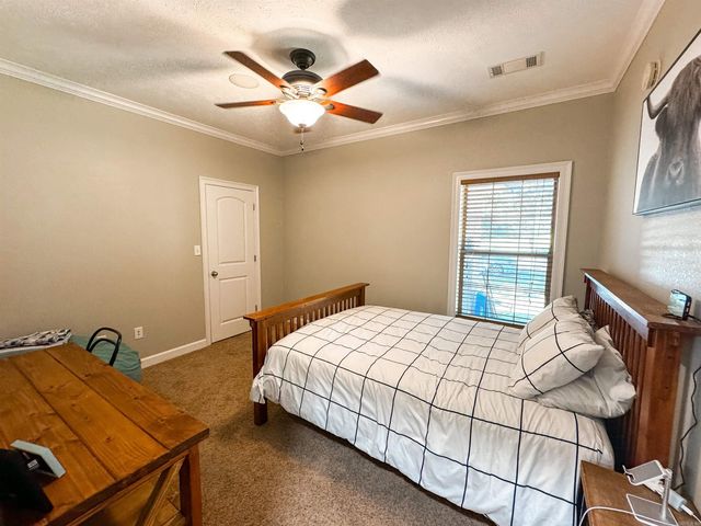 102 Gold Rush Drive, Searcy, AR 72143