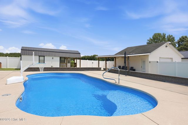 867 Kate Road, Pinetops, NC 27864