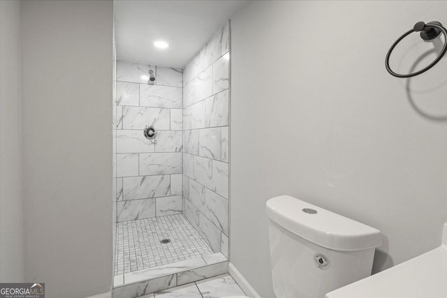 20 North Avenue, Hampton, GA 30228