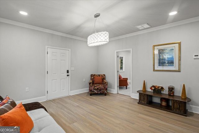 20 North Avenue, Hampton, GA 30228