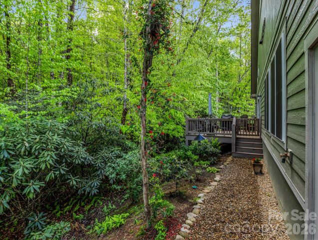 29 Stonehollow Lane, Brevard, NC 28712