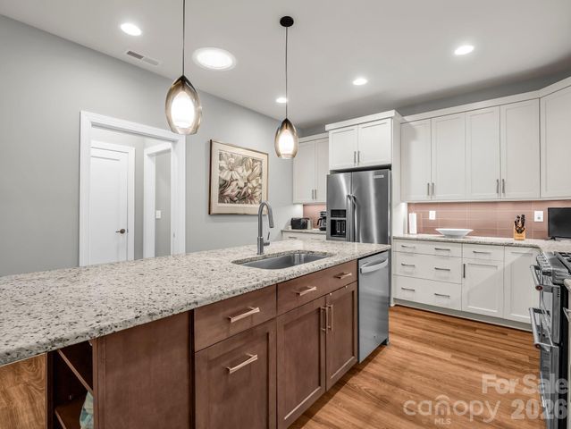 29 Stonehollow Lane, Brevard, NC 28712