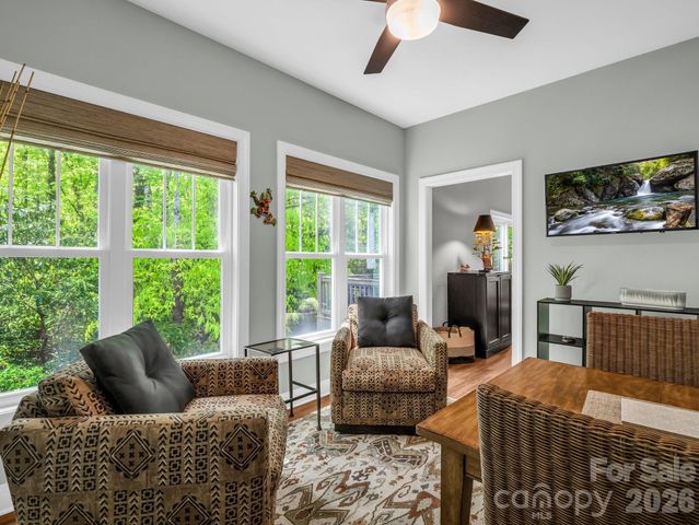 29 Stonehollow Lane, Brevard, NC 28712