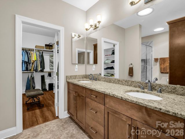 29 Stonehollow Lane, Brevard, NC 28712