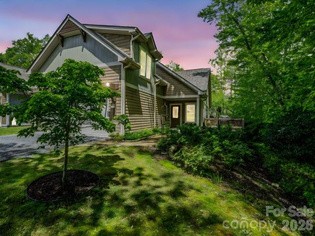 29 Stonehollow Lane, Brevard, NC 28712