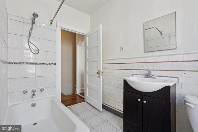 903 W DUNCANNON AVE, Philadelphia, PA 19141
