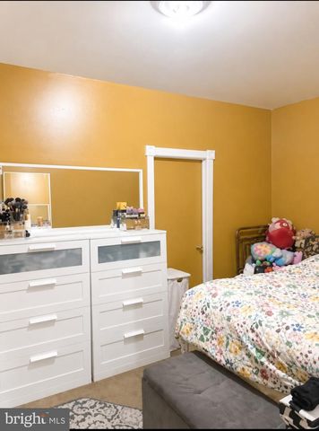 903 W DUNCANNON AVE, Philadelphia, PA 19141
