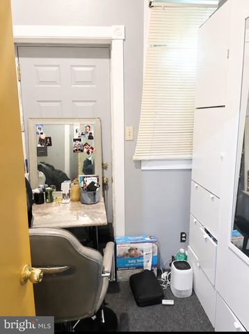 903 W DUNCANNON AVE, Philadelphia, PA 19141