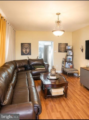 903 W DUNCANNON AVE, Philadelphia, PA 19141