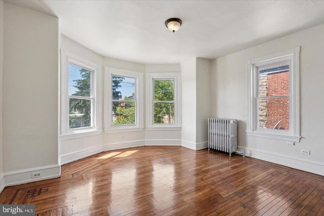 903 W DUNCANNON AVE, Philadelphia, PA 19141