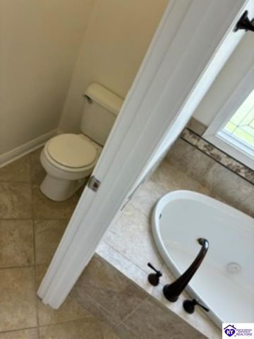 107 McClendon Hills Lane, Elizabethtown, KY 42701