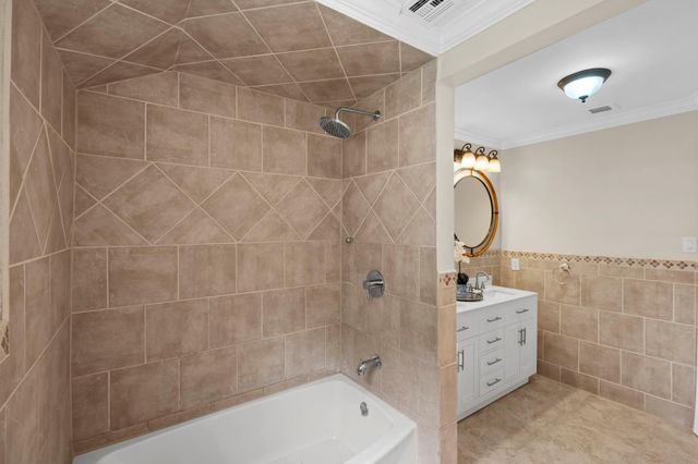 1718 S Kirkwood Road, Houston, TX 77077