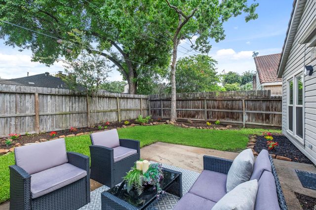 1718 S Kirkwood Road, Houston, TX 77077