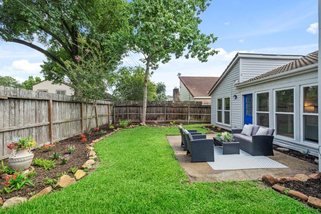 1718 S Kirkwood Road, Houston, TX 77077