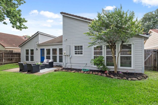1718 S Kirkwood Road, Houston, TX 77077