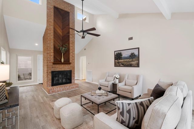 1718 S Kirkwood Road, Houston, TX 77077