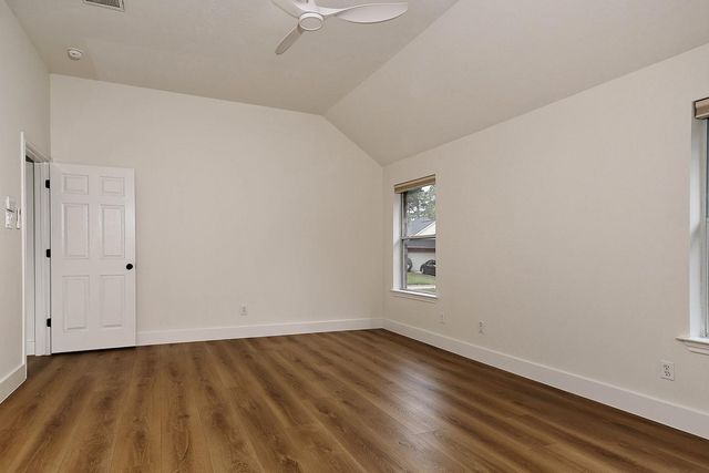 122 Abram, The Woodlands, TX 77382