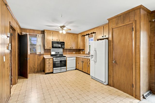 148 Bart Dr, Antioch, TN 37013