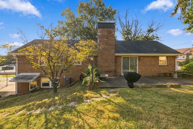 148 Bart Dr, Antioch, TN 37013