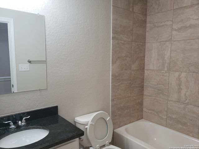 8406 Flika Hls Unit 2, Selma, TX 78154