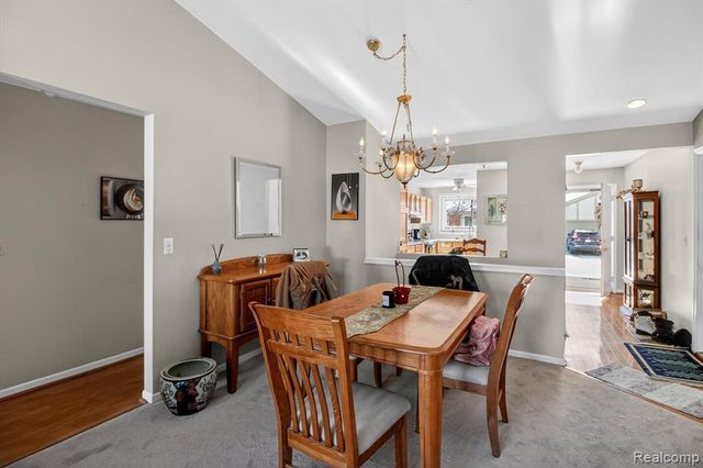 18591 Valleybrook Lane, Clinton Township, MI 48038