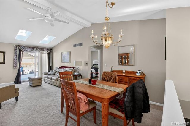 18591 Valleybrook Lane, Clinton Township, MI 48038