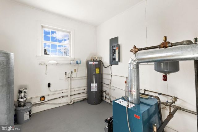 1324 WOODSTOCK RD, King George, VA 22485