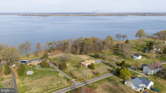 1324 WOODSTOCK RD, King George, VA 22485