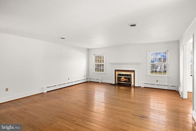 1324 WOODSTOCK RD, King George, VA 22485