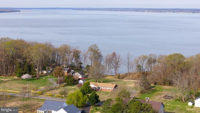 1324 WOODSTOCK RD, King George, VA 22485