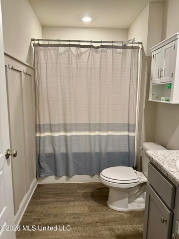 6439 Eastland Circle, Biloxi, MS 39532