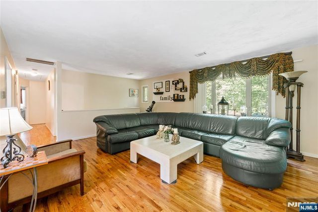 79 Lozier Road, Mount Olive Township, NJ 07828