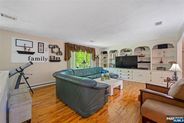 79 Lozier Road, Mount Olive Township, NJ 07828