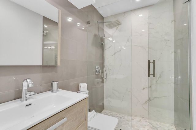 2019 NE 14th Court, Fort Lauderdale, FL 33304