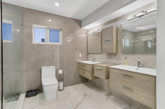 2019 NE 14th Court, Fort Lauderdale, FL 33304