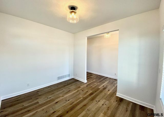 9225 S 177th Street, Omaha, NE 68136