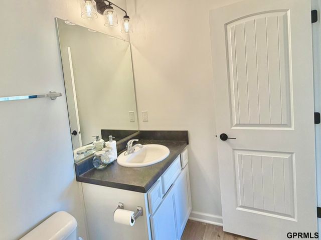 9225 S 177th Street, Omaha, NE 68136