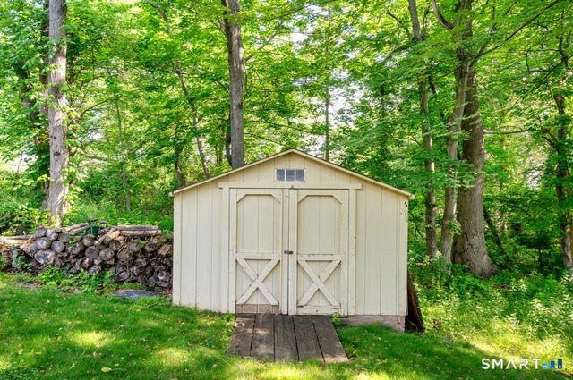 96 Lynn Drive, Meriden, CT 06451