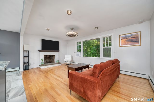 96 Lynn Drive, Meriden, CT 06451