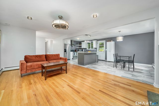 96 Lynn Drive, Meriden, CT 06451