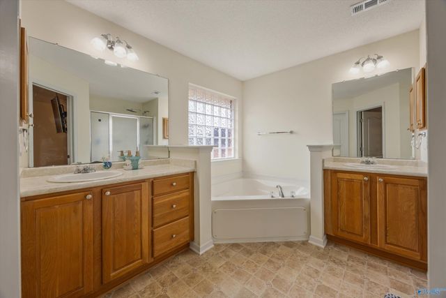 118 Roxberry Drive, Harvest, AL 35749