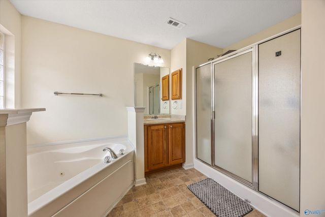 118 Roxberry Drive, Harvest, AL 35749